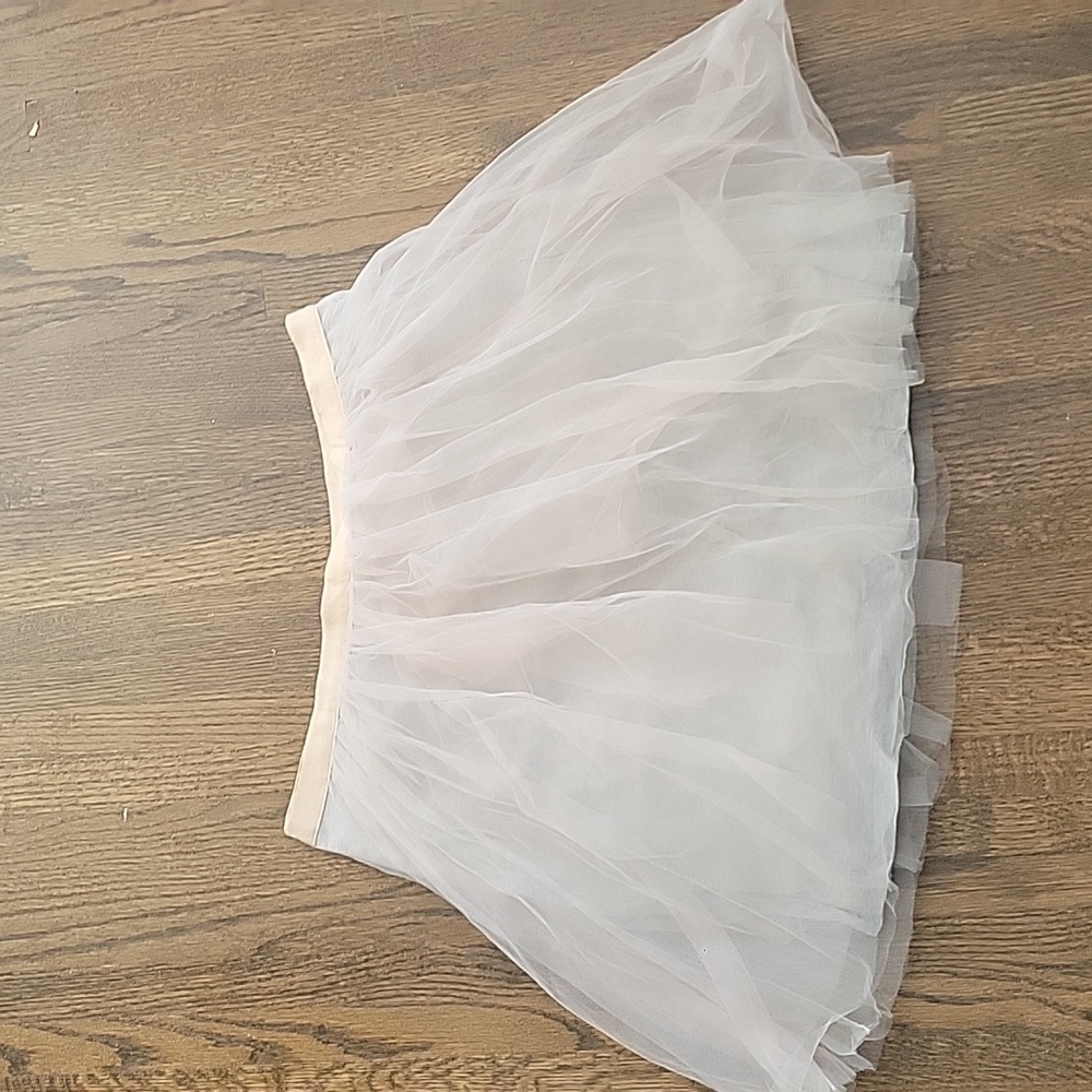 Mini skirt with tulle